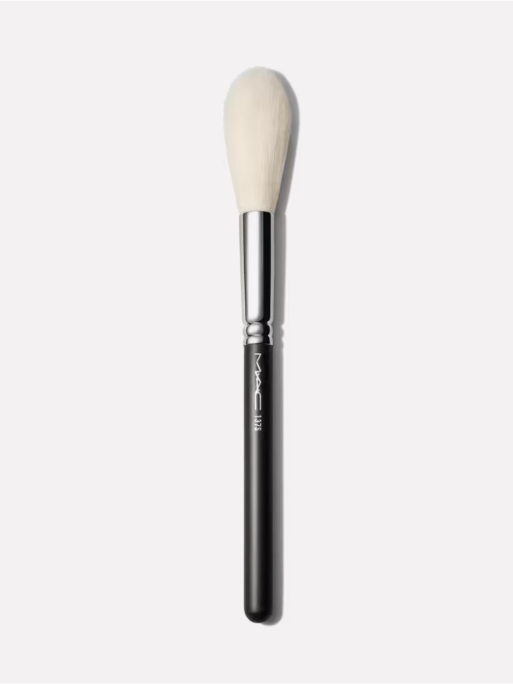 #137 Synthetic Long Blending Brush β MAC Cosmetics